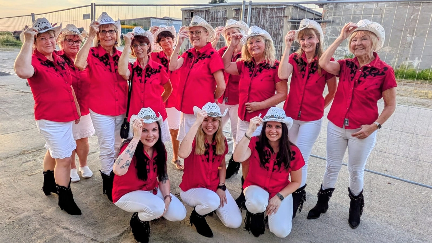 Texas Outlaws - Line dance club - 1060 Jahresfeier Dreileben